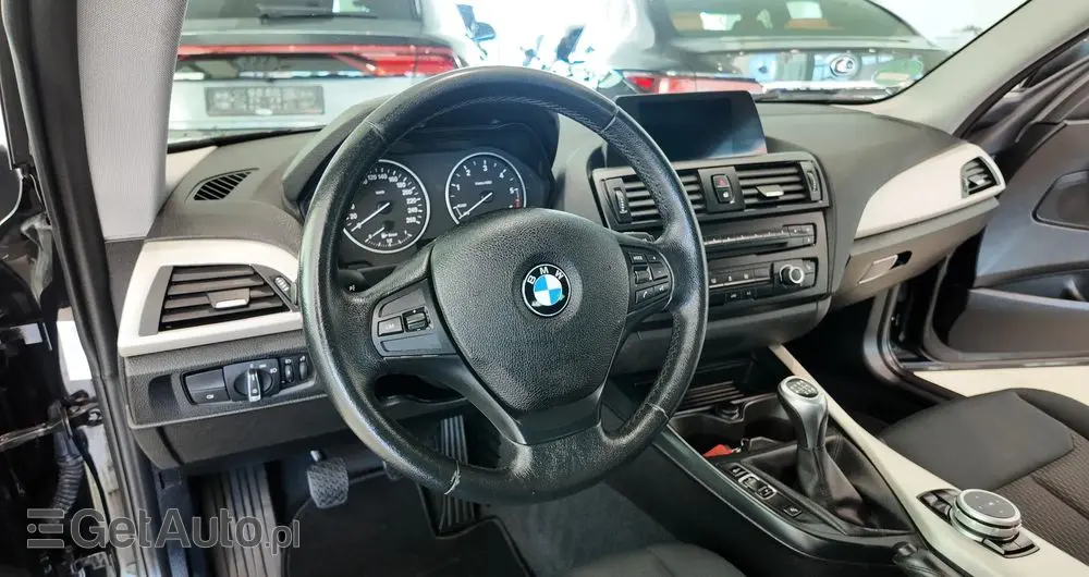 BMW Seria 1 116d EfficientDynamics Edition Urban Line
