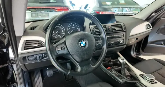 BMW Seria 1 116d EfficientDynamics Edition Urban Line