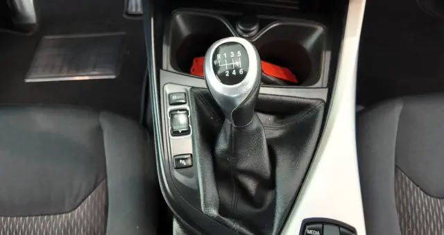 BMW Seria 1 116d EfficientDynamics Edition Urban Line