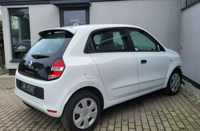 RENAULT Twingo 