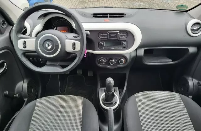 RENAULT Twingo 