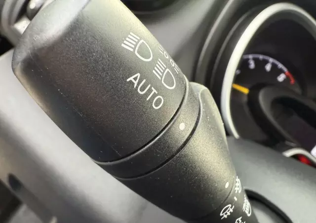 OPEL VIVARO 145KM/ Brygadówka 5 osób/rej.na 8/Klima/Tempomat/Kamera/Hak/fv Vat 23% 