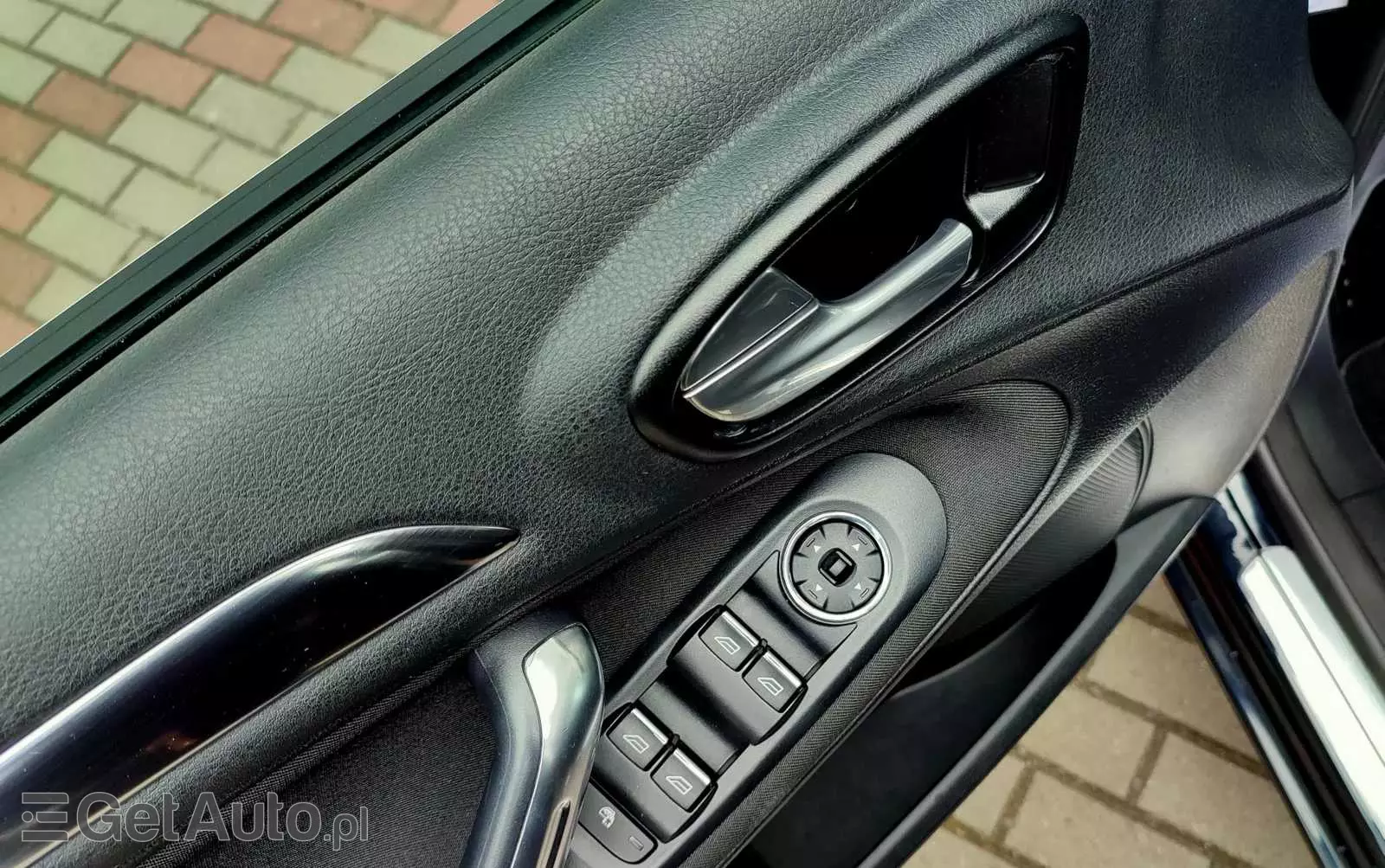 FORD S-Max 1.6 T Titanium