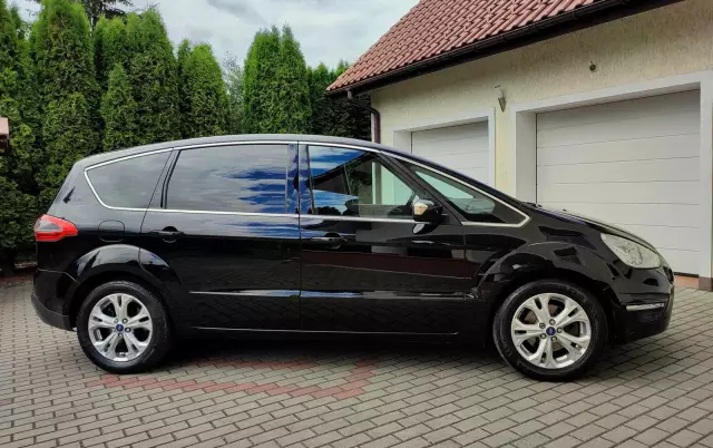 FORD S-Max 1.6 T Titanium