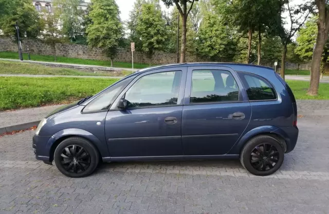 OPEL Meriva 