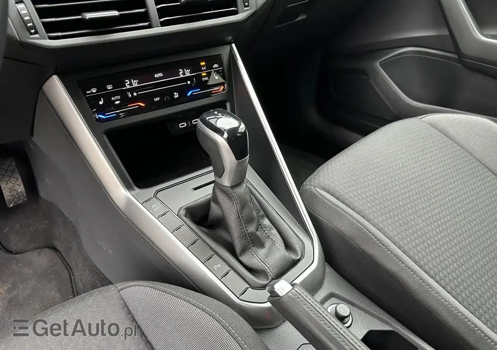 VOLKSWAGEN Taigo 1.0 TSI Life DSG