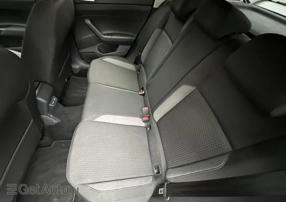 VOLKSWAGEN Taigo 1.0 TSI Life DSG