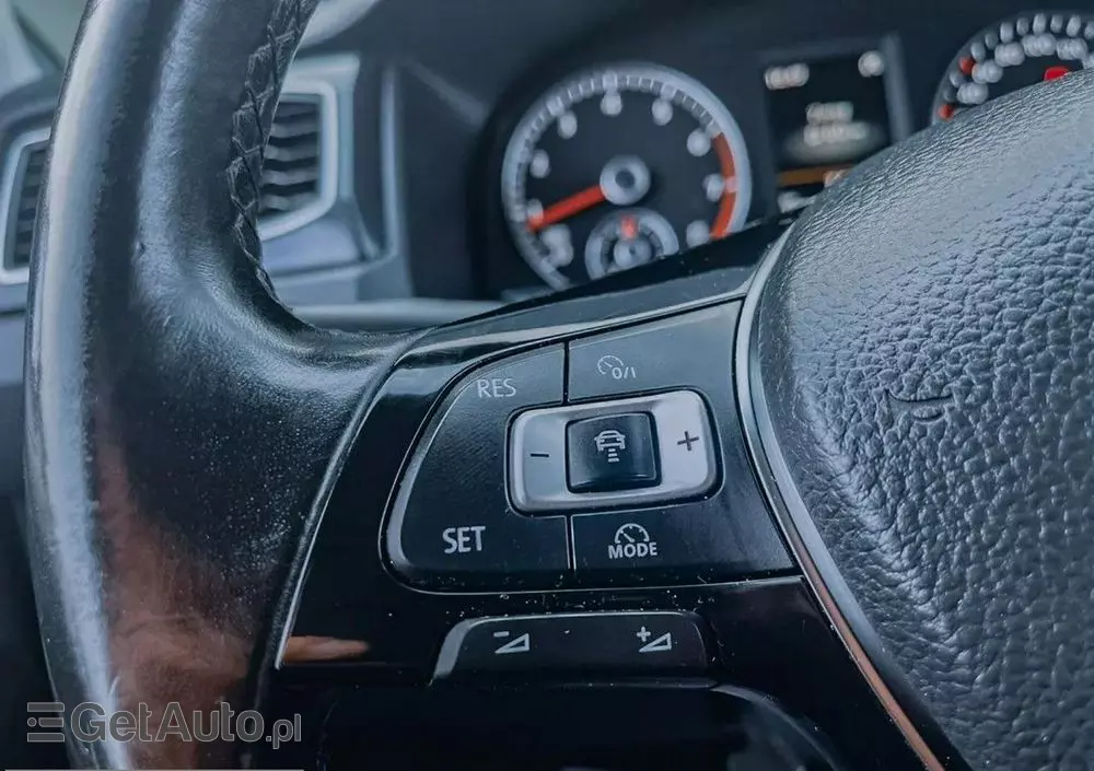 VOLKSWAGEN Caddy Maxi 1.4 TSI Highline DSG