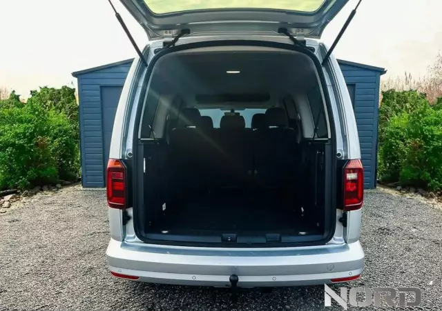 VOLKSWAGEN Caddy Maxi 1.4 TSI Highline DSG