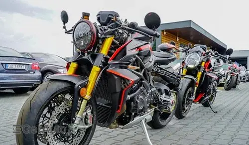 MV AGUSTA Rush 1000 