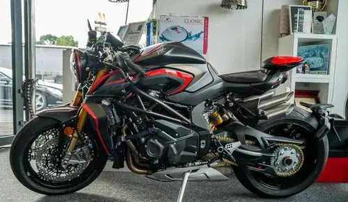 MV AGUSTA Rush 1000 