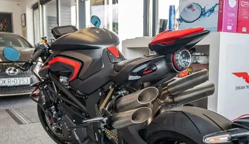 MV AGUSTA Rush 1000 