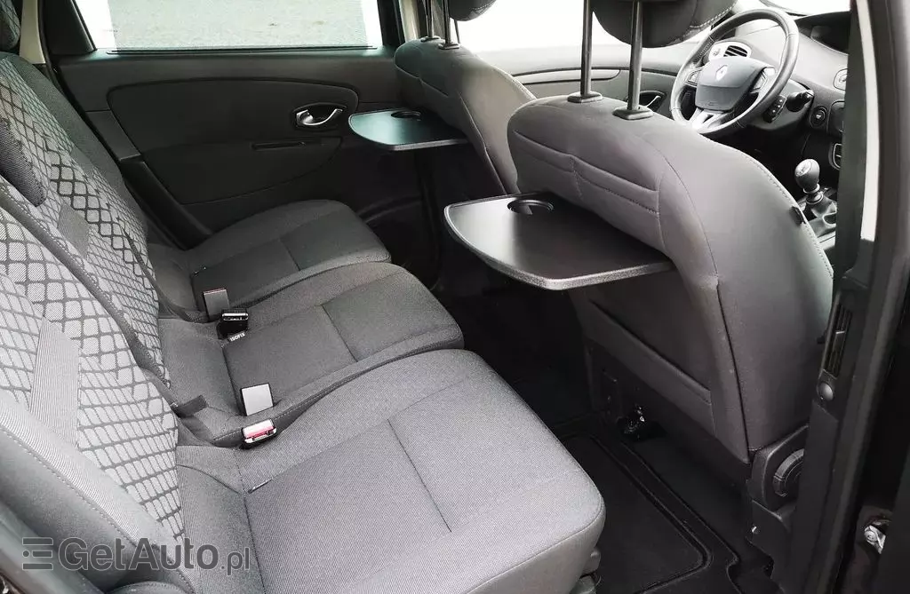 RENAULT Grand Scenic 