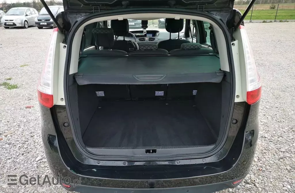 RENAULT Grand Scenic 