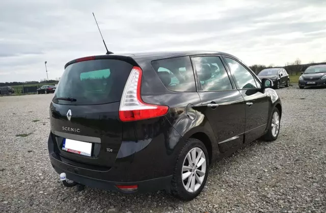 RENAULT Grand Scenic 