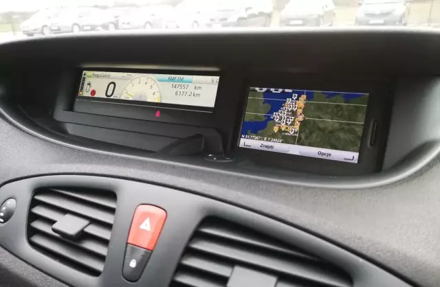 RENAULT Grand Scenic 