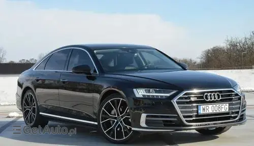 AUDI A8 