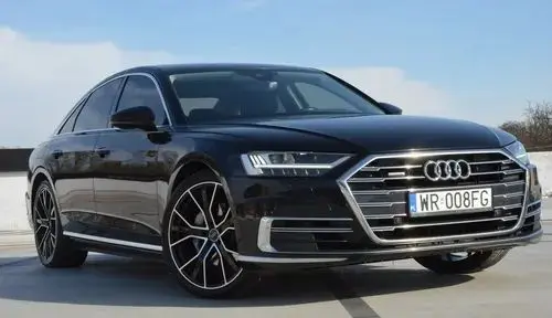 AUDI A8 