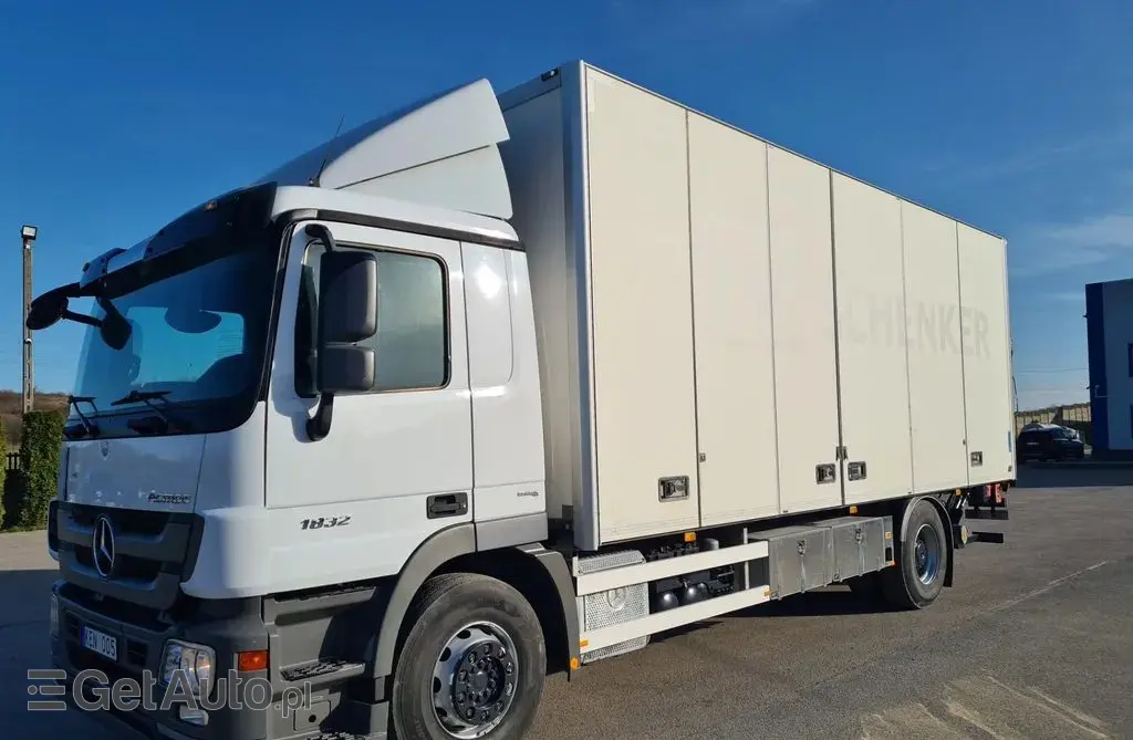 MERCEDES-BENZ Actros 