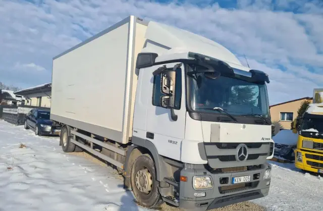 MERCEDES-BENZ Actros 