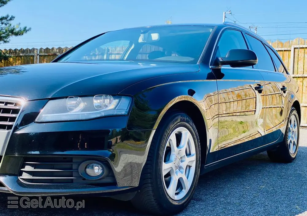 AUDI A4 Avant 