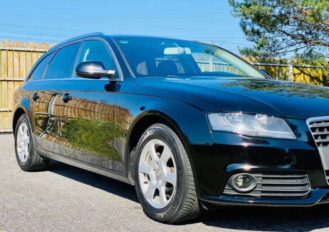 AUDI A4 Avant 
