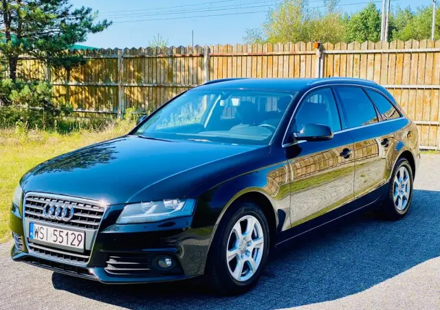 AUDI A4 Avant 