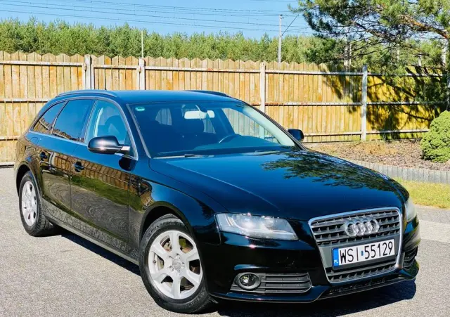 AUDI A4 Avant 