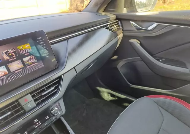 SKODA Kamiq 1.5 TSI DSG Drive