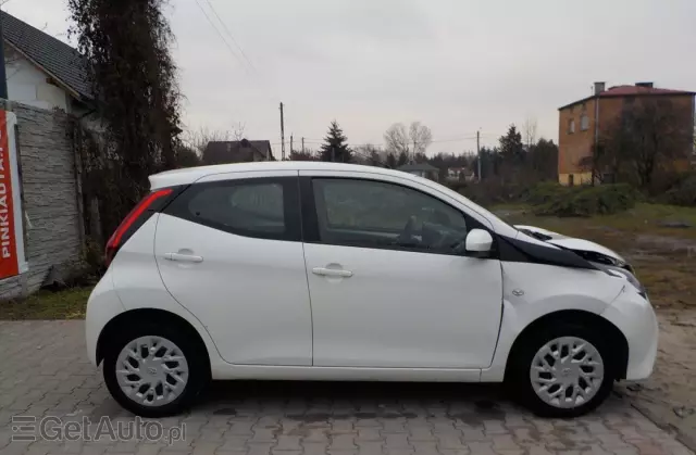 TOYOTA Aygo 