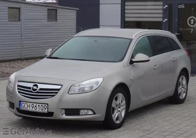 OPEL Insignia 1.6 Edition