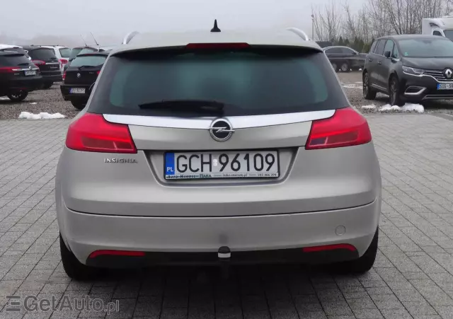 OPEL Insignia 1.6 Edition