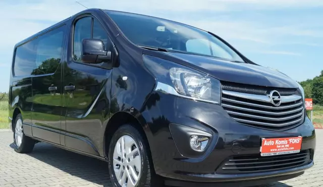 OPEL Vivaro 