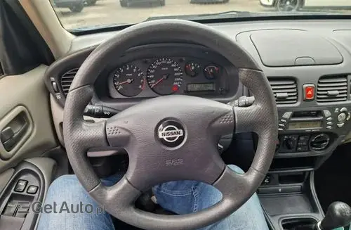 NISSAN Almera 