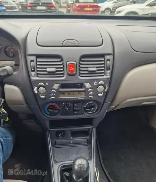 NISSAN Almera 