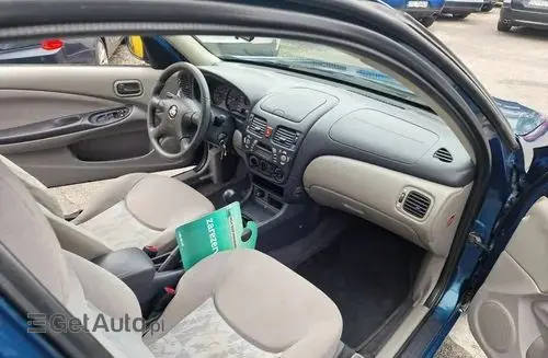 NISSAN Almera 