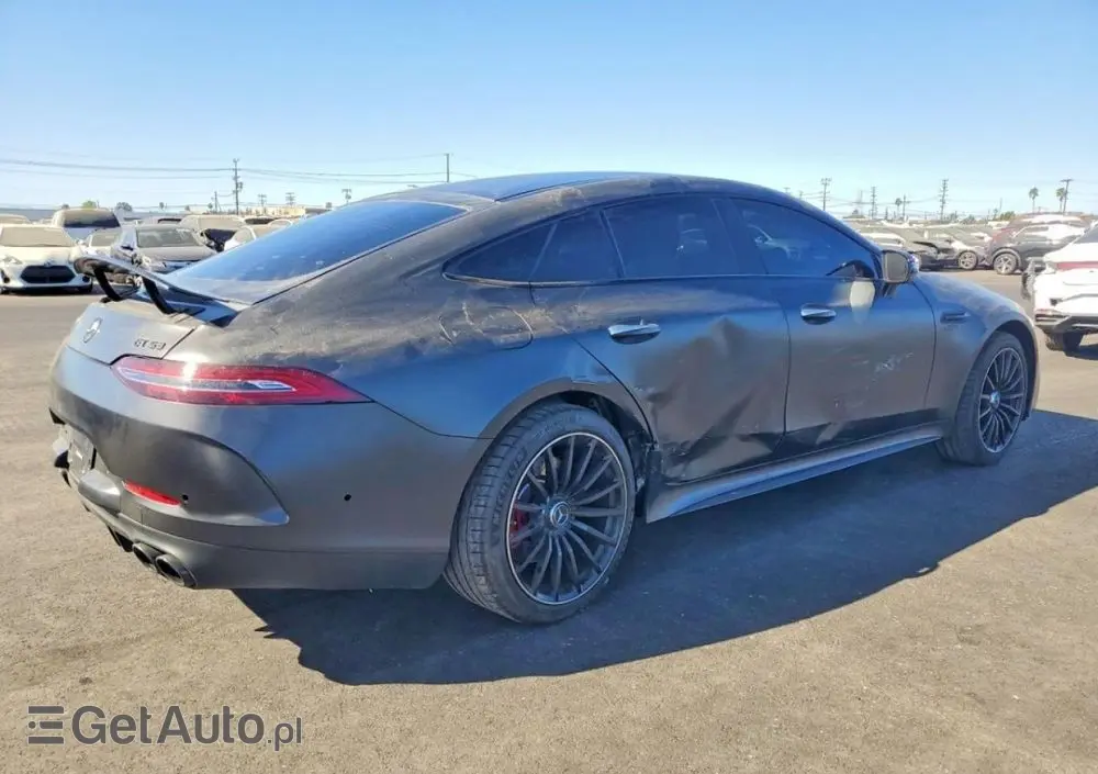 MERCEDES-BENZ AMG GT 