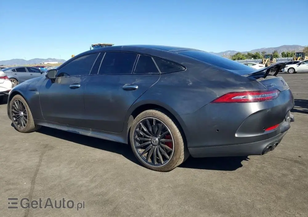 MERCEDES-BENZ AMG GT 