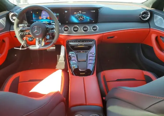 MERCEDES-BENZ AMG GT 