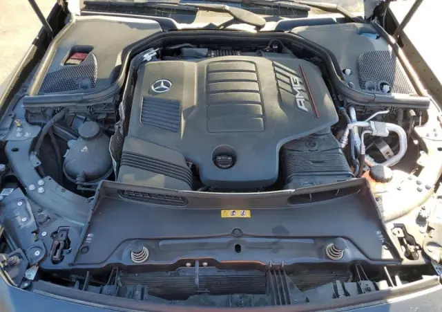 MERCEDES-BENZ AMG GT 