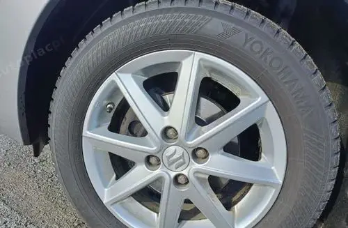 SUZUKI Baleno 