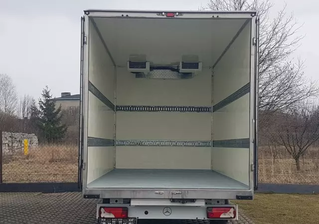 MERCEDES-BENZ Sprinter CHŁODNIA 8EP IZOTERMA AGREGAT ZANOTTI 4,12x2,15x2,30 KLIMA 314CDI 