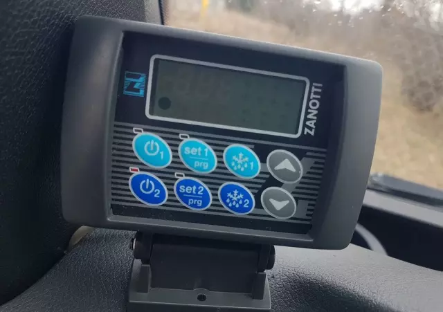 MERCEDES-BENZ Sprinter CHŁODNIA 8EP IZOTERMA AGREGAT ZANOTTI 4,12x2,15x2,30 KLIMA 314CDI 