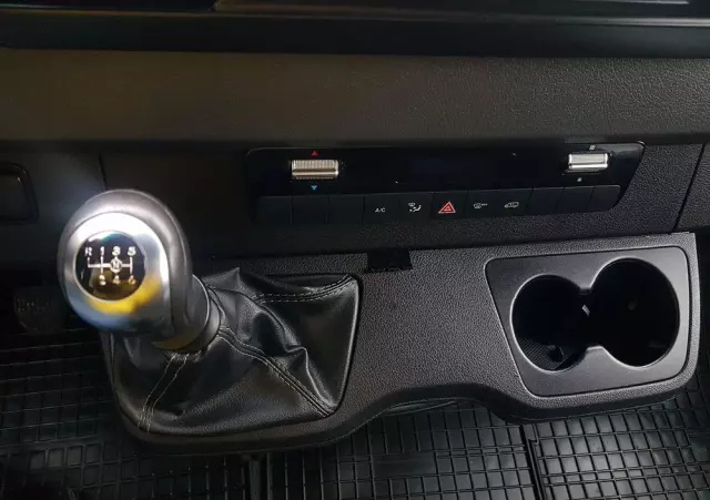 MERCEDES-BENZ Sprinter CHŁODNIA 8EP IZOTERMA AGREGAT ZANOTTI 4,12x2,15x2,30 KLIMA 314CDI 