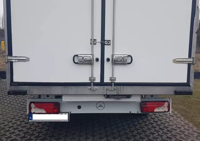 MERCEDES-BENZ Sprinter CHŁODNIA 8EP IZOTERMA AGREGAT ZANOTTI 4,12x2,15x2,30 KLIMA 314CDI 