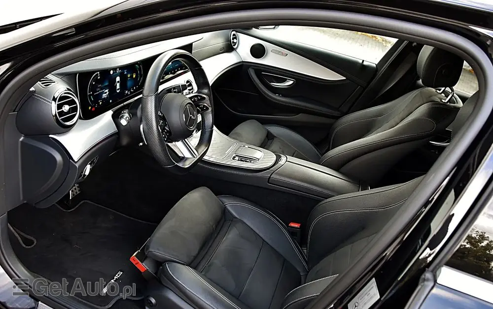 MERCEDES-BENZ Klasa E 220 d 4-Matic AMG