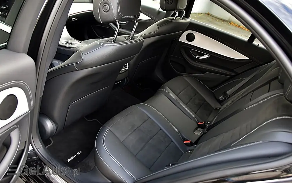 MERCEDES-BENZ Klasa E 220 d 4-Matic AMG