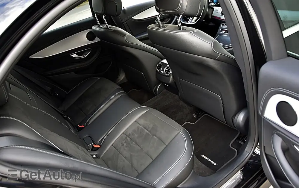 MERCEDES-BENZ Klasa E 220 d 4-Matic AMG