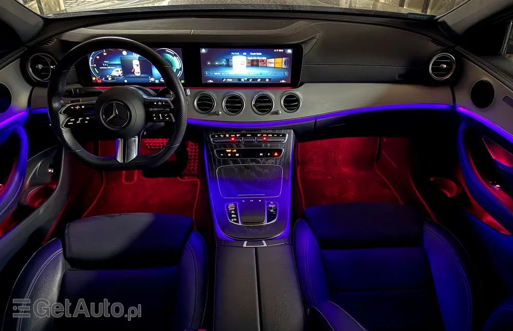 MERCEDES-BENZ Klasa E 220 d 4-Matic AMG
