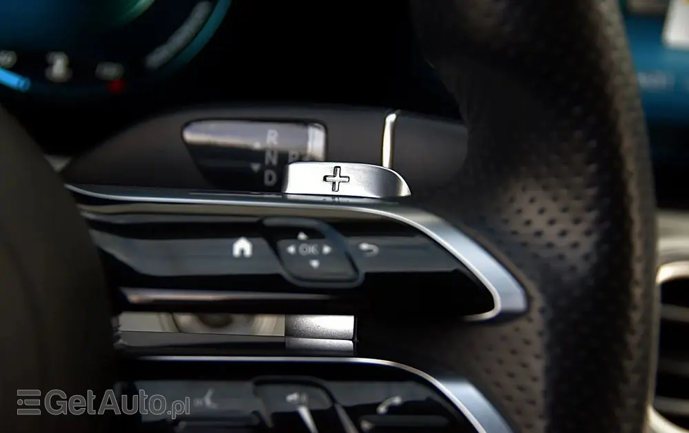 MERCEDES-BENZ Klasa E 220 d 4-Matic AMG